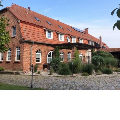 Luxurious Mansion in Grundshagen with Garden
