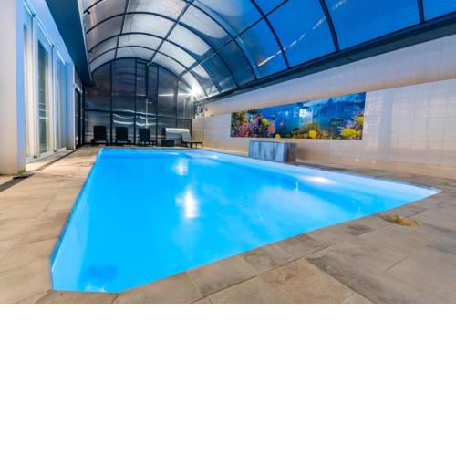 Luxurious Villa Ii.heated Pool 200 Meters From The Beach Castelldefels-sitges