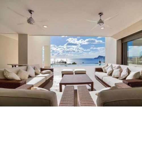 Luxurious villa in Altea Hills