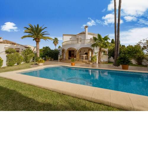 Luxurious Villa in El Verger with Swimming Pool