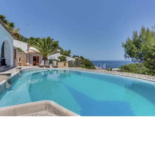 Luxurious Villa with Private Pool in Arta Majorca
