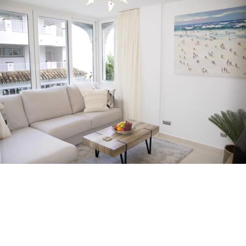Luxury 1 Bedroom Apartment Next To The Casino