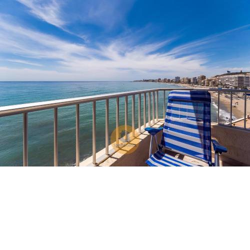 Luxury 2 bedroom Apartment at Beach line of Fuengirola