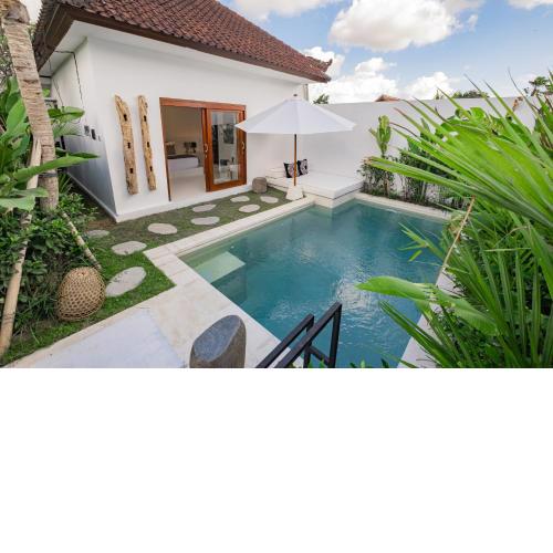 Luxury 2 bedrooms villa Putih Pererenan