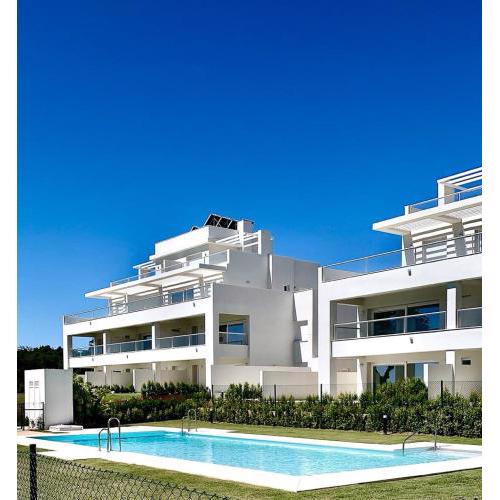 Luxury 3 bedroom apartment Urb Emerald Greens San Roque Cadiz