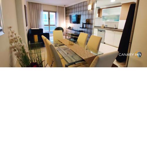 Luxury 3 Bedrooms with Private Parking