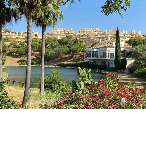 Luxury Apartament Elviria Hills 2