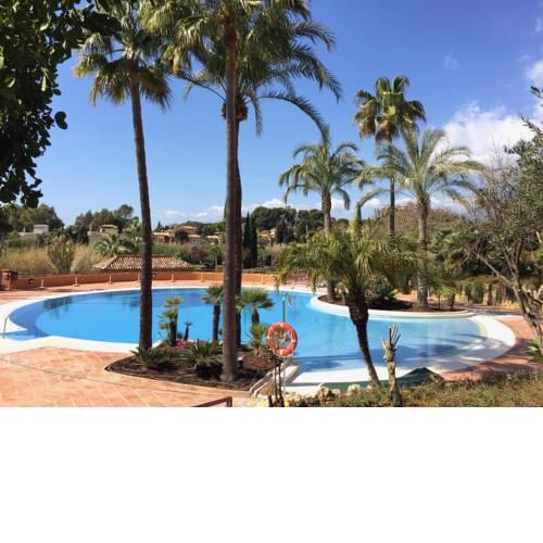 Luxury apartment 1 min to the beach Marbella