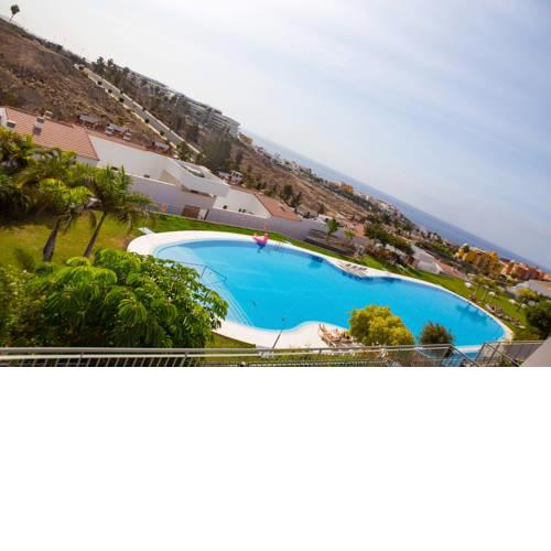 Luxury apartment in La Caleta
