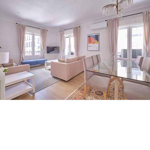 Luxury Apartment in Malasaña