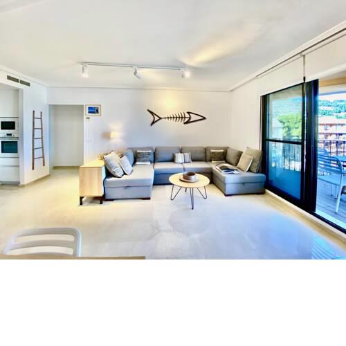 Luxury apartment overlooking Jávea Bay