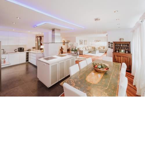 Luxury Apartment & Penthouse Villa