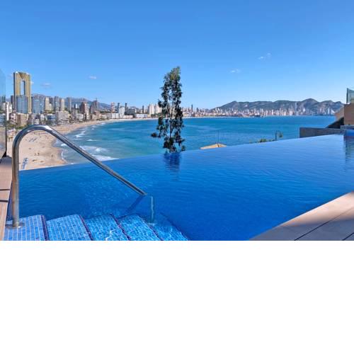 Luxury Apartment with pool by Poniente beach