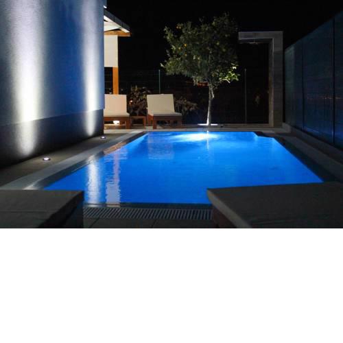 Luxury apartment with private pool