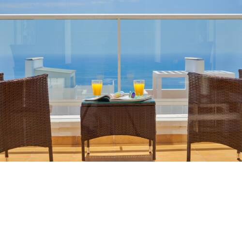 Luxury Apartment with Sea Views