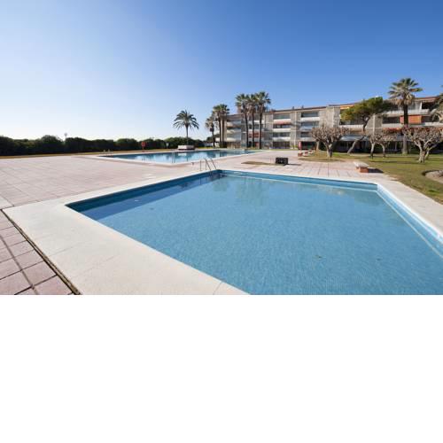 Luxury Beachfront Apartment