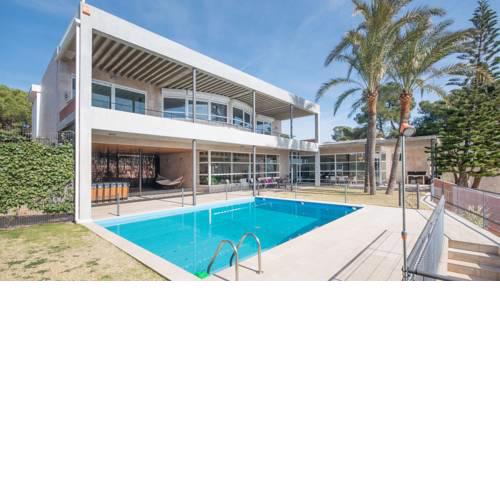 Luxury Beachfront Villa in Tarragona