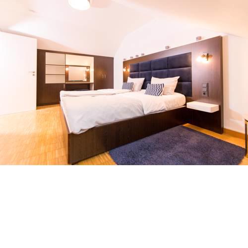 Luxury Boarding Suites