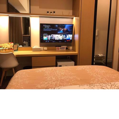 LUXURY CASA DE PARCO Apartment Near AEON MALL, THE BREEZE, ICE BSD, QBIG MALL