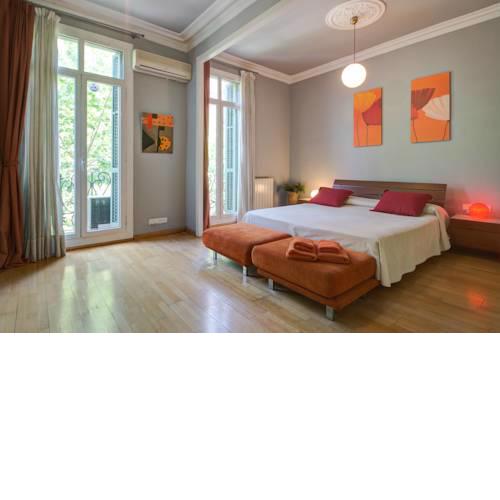 Luxury Central Apartment