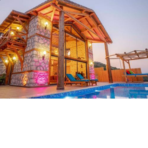 Luxury Honeymoon Villa with Sea View