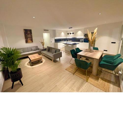 LUXURY IN IBIZA