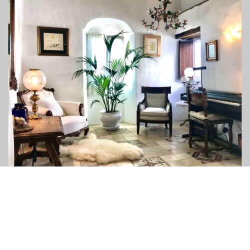 LUXURY JUDERIA SUITE