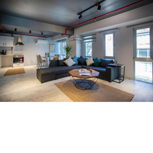 Luxury Loft Flat 5 mins away by the Sea /Nr:2