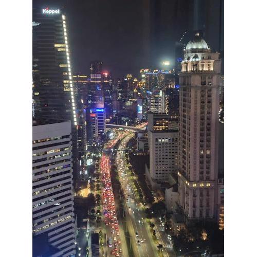 Luxury, Modern & Spacious Two Bedrooms Fully Furnished Apartment