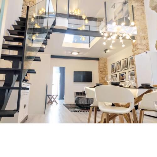 LUXURY New Loft-House at street level in Old town, centre & Beach,Alicante