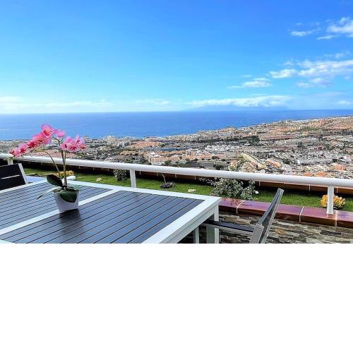 LUXURY PENTHOUSE, Best Sunset, Fiber 300, Heated Pool