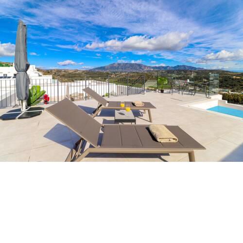 Luxury Penthouse with Private Pool in Casa Banderas La Cala by Rafleys