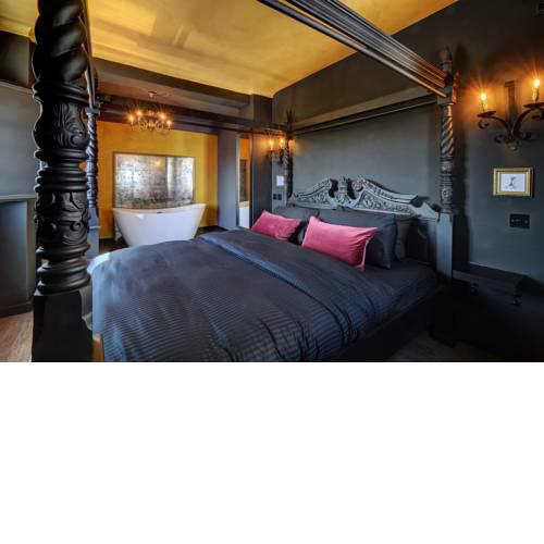 Luxury romantic apartment