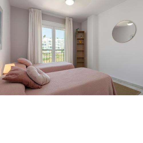 Luxury sea frontline 3-bedroom duplex penthouse
