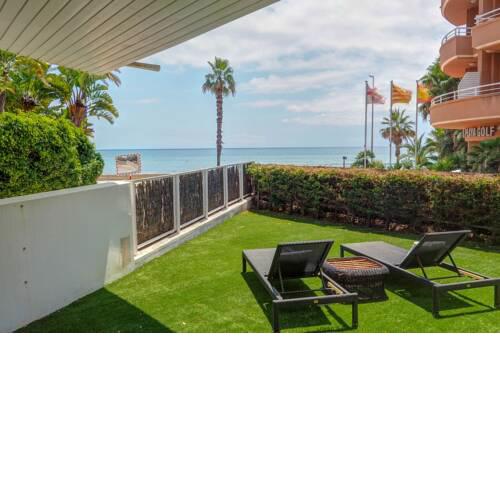 Luxury Seaview Apartment