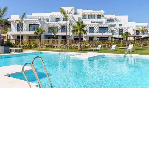Luxury Secure Chic-Hideaway in La Cala de Mijas with Sun-Drenched Terrace, SPA & GYM