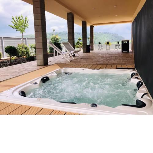 Luxury Spa Villa