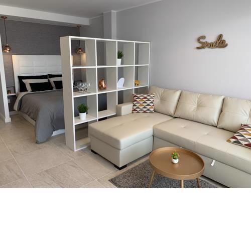 LUXURY STUDIO, 250m FROM THE BEACH! SWIMMING POOL!