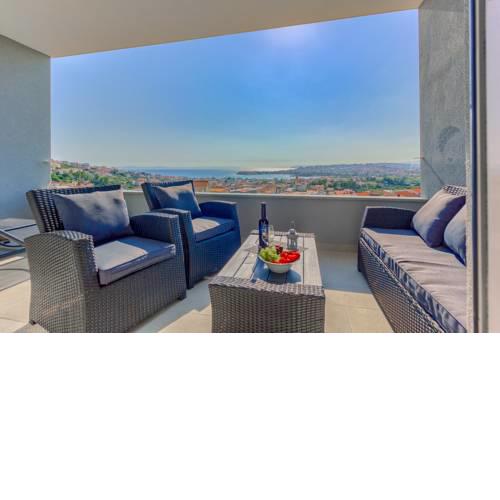 Luxury Sunset View Apartment