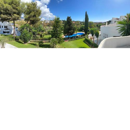 Luxury townhouse Lomas de Marbella Club amazing views