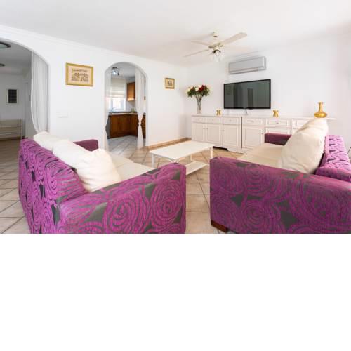LUXURY VILLA 300M FROM THE SEA