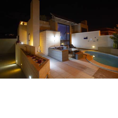 Luxury Villa, heated Pool, Yacuzzi, 300 m to beach