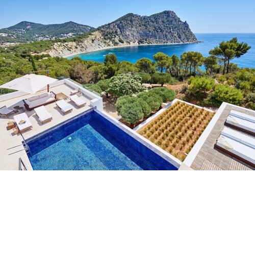Luxury Villa with Stunning Views and Rooftop Terrace, Ibiza Villa 1052