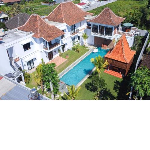 Luxury Villas 3 BR Merapi View