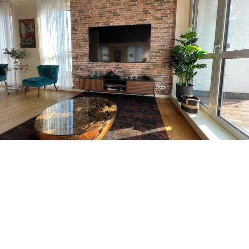 Luxus- Penthouse 180m2 mit Aufzug und Whirlpool