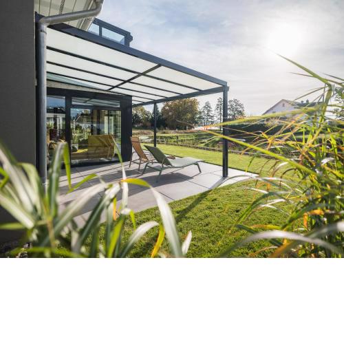 Luxus Ferienhaus für 8 Personen am See inkl. Boot