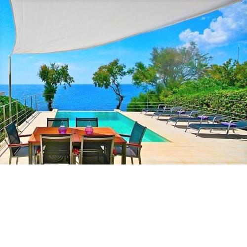 Luxus Villa Xucana direkt am Meer - [#119693]