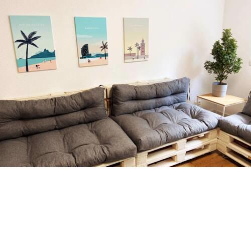 Luxus Wohnung in der Natur; Netflix, Küche und Gym