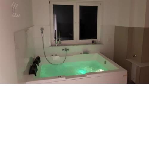 Luxuswohnung mit Jacuzzi Nähe Flughafen Köln/Bonn
