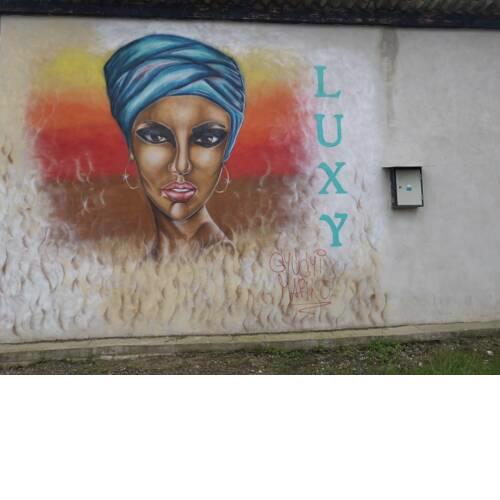 Luxy